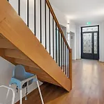 & Sde Privatives Dans Maison Partagee