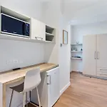 בית הארחה & Sde Privatives Dans Maison Partagee