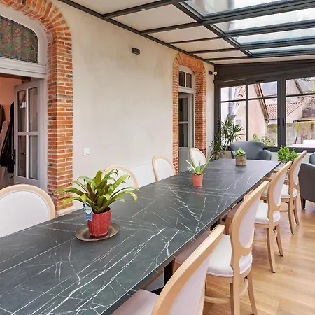 & Sde Privatives Dans Maison Partagee