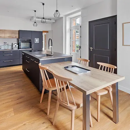 & Sde Privatives Dans Maison Partagee بيت ضيافة كليسون