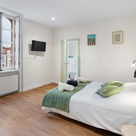 & Sde Privatives Dans Maison Partagee Guest house 3*