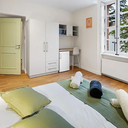 & Sde Privatives Dans Maison Partagee 3* Clisson