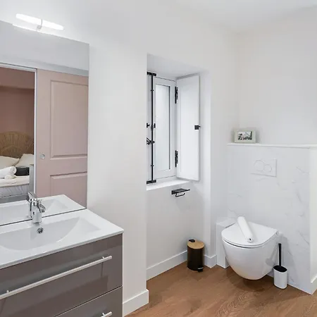 Guest house & Sde Privatives Dans Maison Partagee 3*