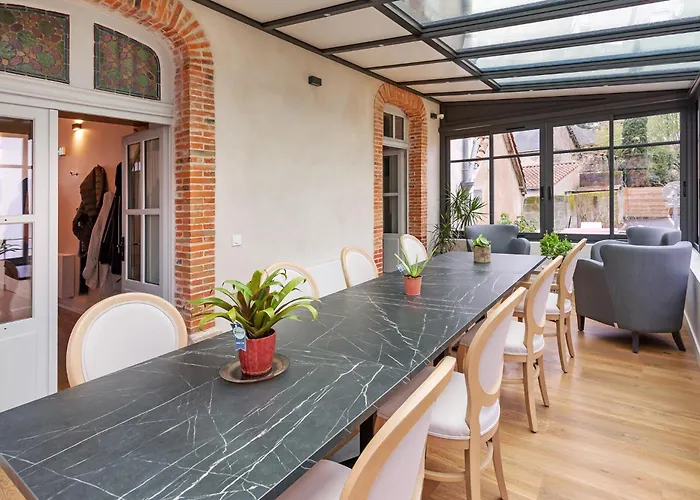 & Sde Privatives Dans Maison Partagee