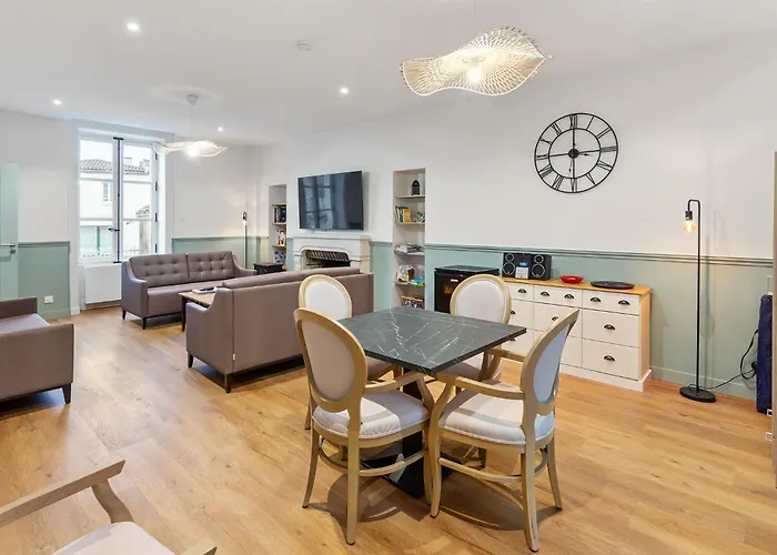 بيت ضيافة & Sde Privatives Dans Maison Partagee كليسون