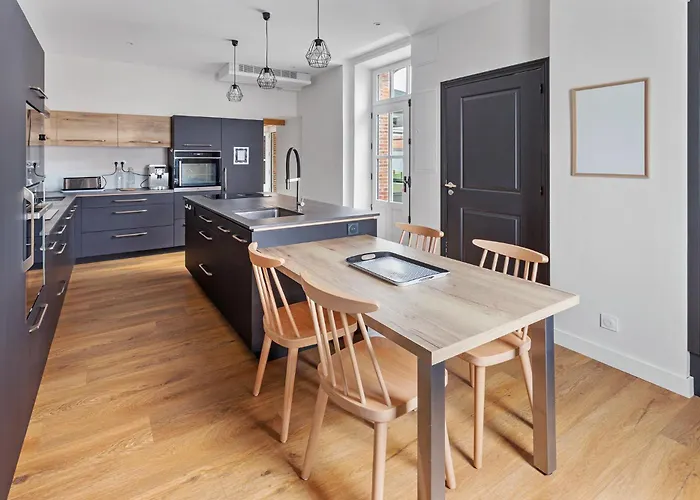 & Sde Privatives Dans Maison Partagee بيت ضيافة كليسون