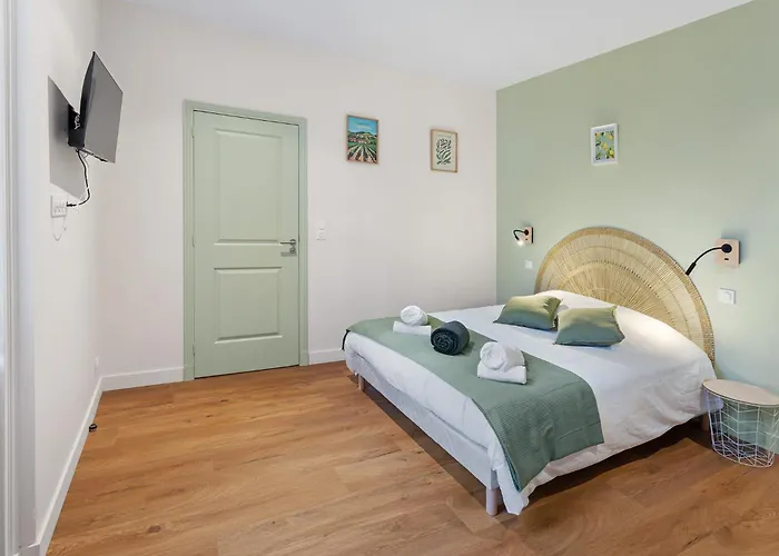 & Sde Privatives Dans Maison Partagee بيت ضيافة كليسون