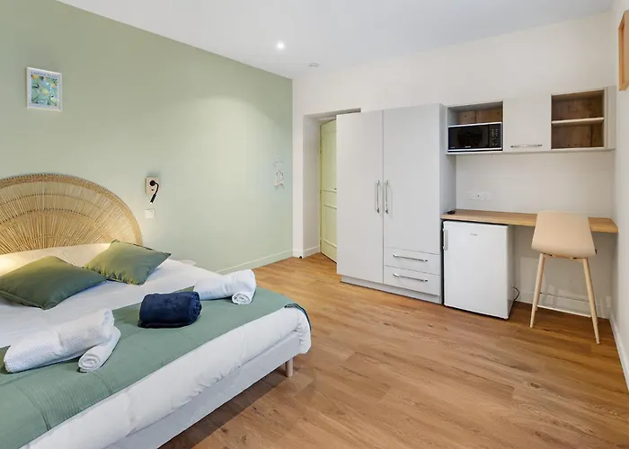 & Sde Privatives Dans Maison Partagee بيت ضيافة