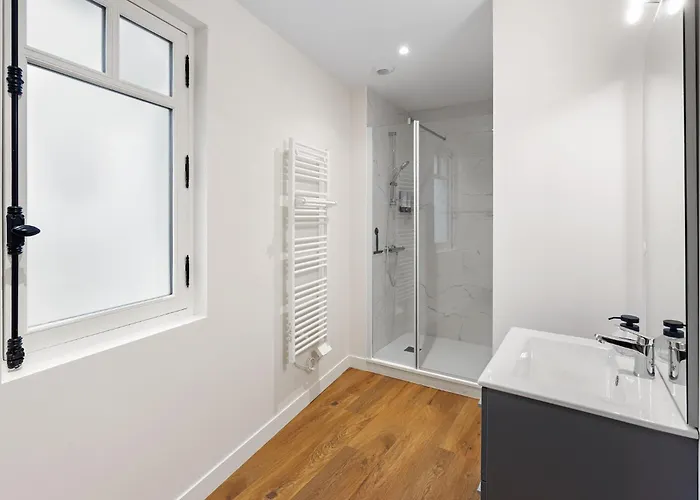 & Sde Privatives Dans Maison Partagee بيت ضيافة 3*