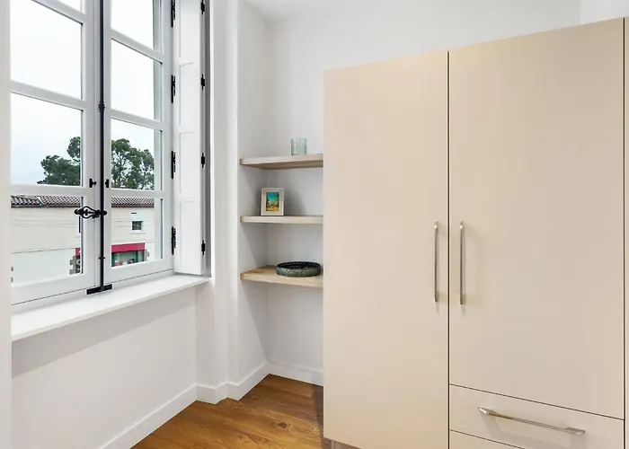 & Sde Privatives Dans Maison Partagee 3* كليسون