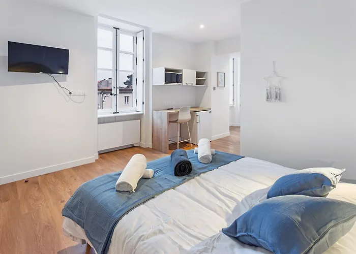 & Sde Privatives Dans Maison Partagee بيت ضيافة كليسون